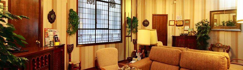 Hostal Montecarlo Madrid Dış mekan fotoğraf