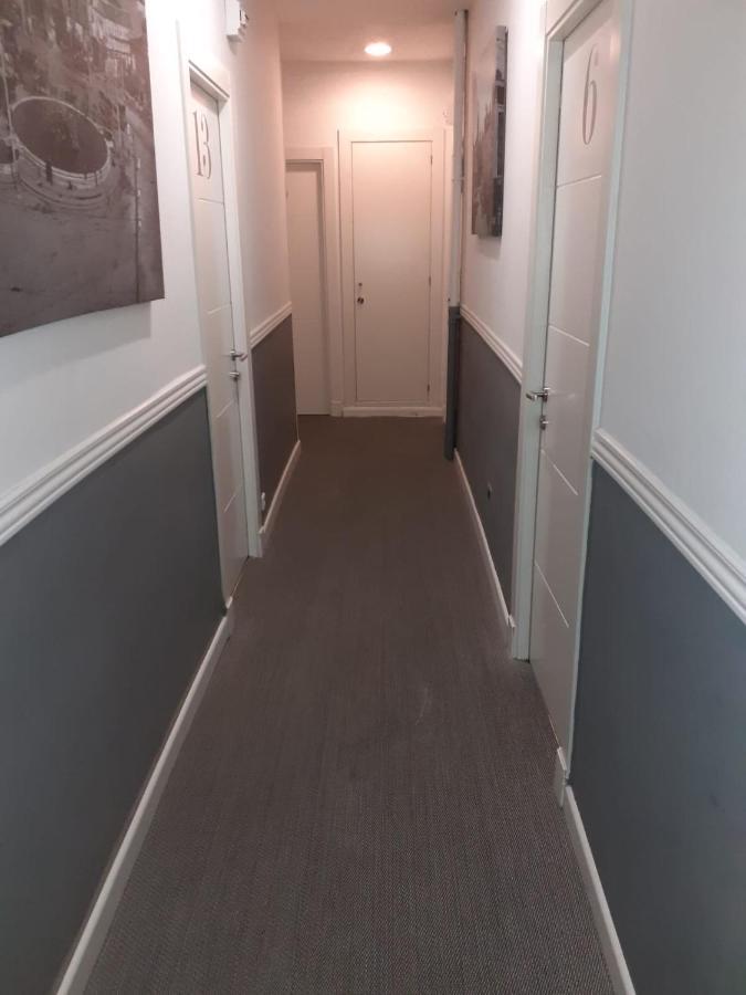 Hostal Montecarlo Madrid Dış mekan fotoğraf